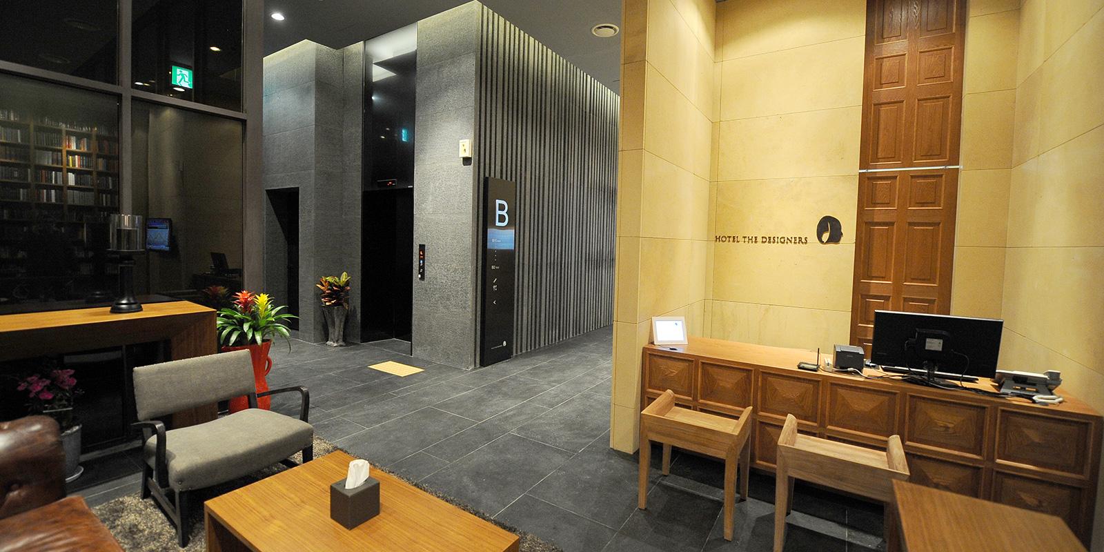 Hotel The Designers Lyj Gangnam Premier Seúl Exterior foto